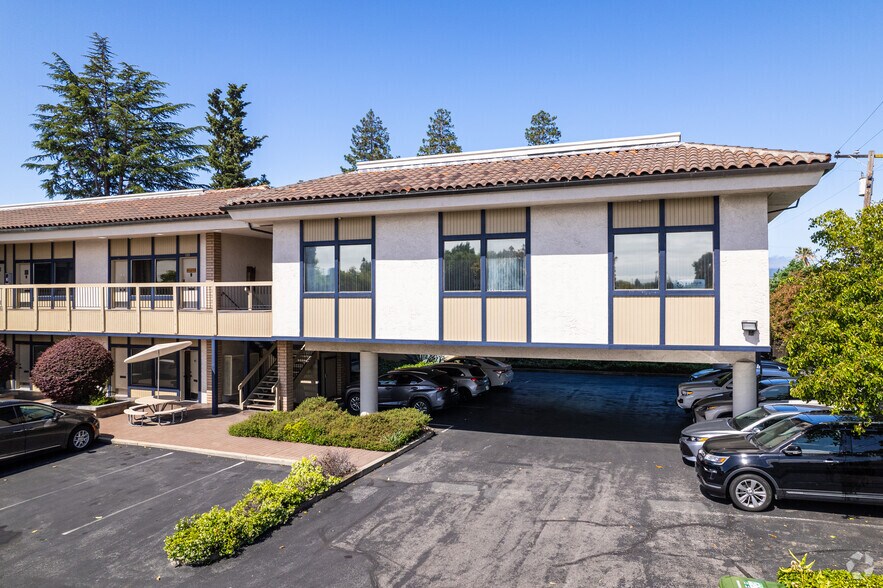 More Photos Of 197 E Hamilton Ave, Campbell Office For Lease