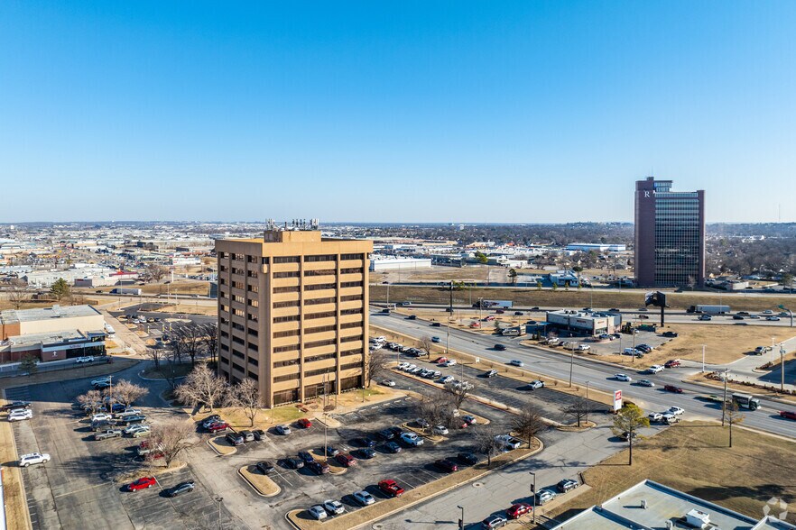 More Photos Of 5801 E 41st St, Tulsa Office For Lease