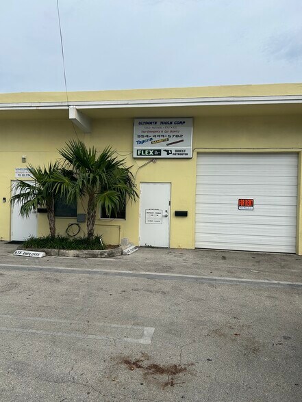 More Photos Of 418-432 S Dixie Hwy E, Pompano Beach Service For Lease