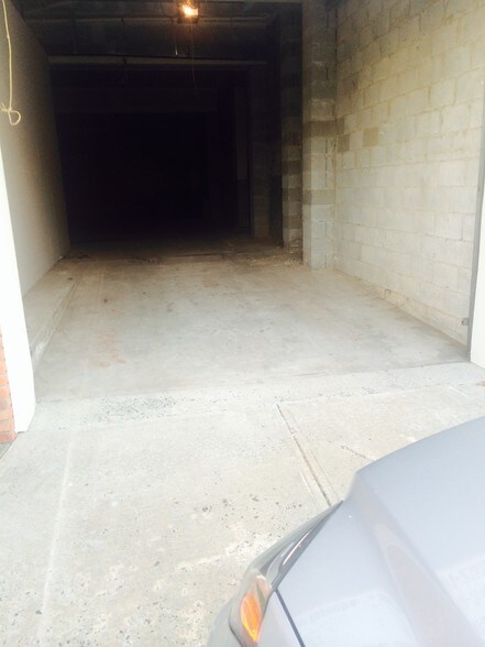 More Photos Of 210-212 Trumbull St, Elizabeth Apartments For Sale