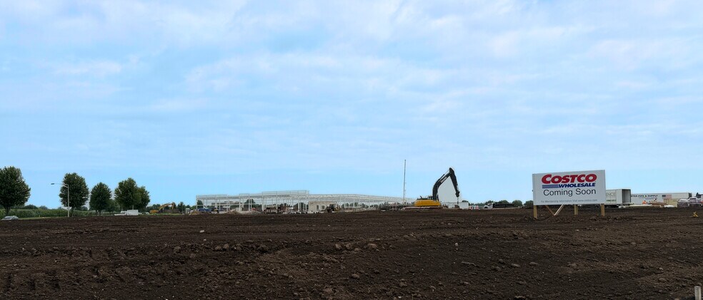More Photos Of NEC Route 34 and Countryside Pky, Yorkville Land For Sale