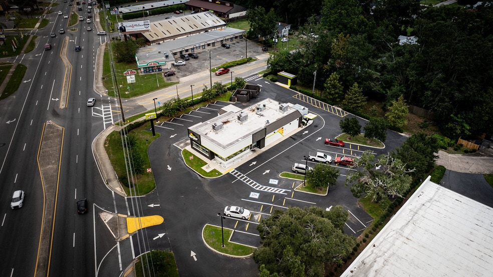 More Photos Of 2410 Apalachee Pky, Tallahassee Fast Food For Sale