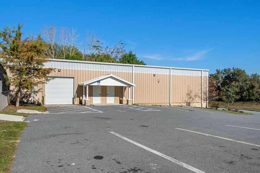 More Photos Of 1174 Plaza Pl, Inverness Industrial For Lease