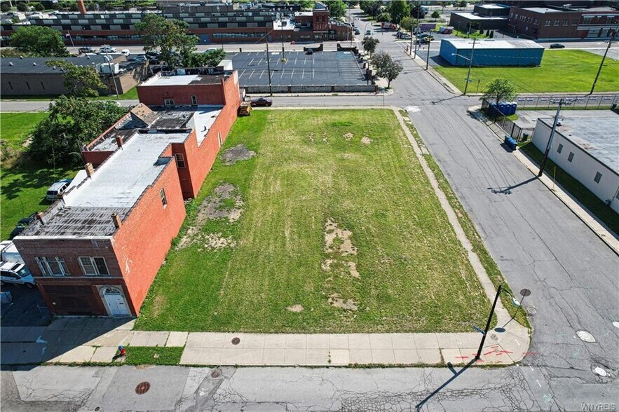 More Photos Of 425 Chicago, Buffalo Land For Sale