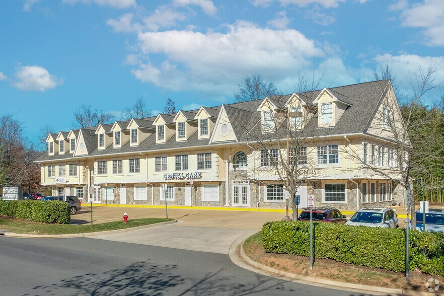 Primary Photo Of 46950 Jennings Farm Dr, Sterling Office For Lease