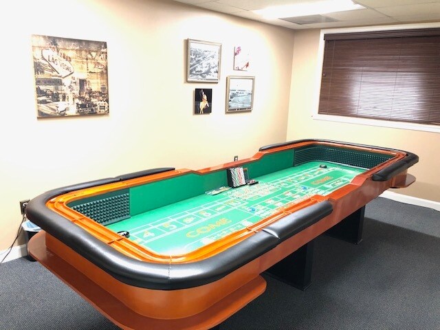 More Photos Of 45681 Oakbrook Ct, Sterling Flex For Sale