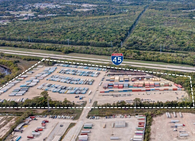 More Photos Of 8500-8800 Julius Schepps Fwy, Dallas Land For Lease