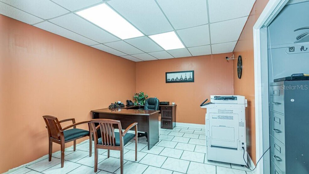 More Photos Of 465 E Main St, Bartow Medical For Sale