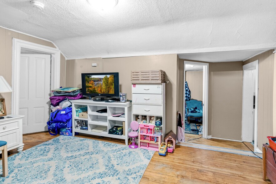 More Photos Of 673 Bedford St, Saint Paul Apartments For Sale