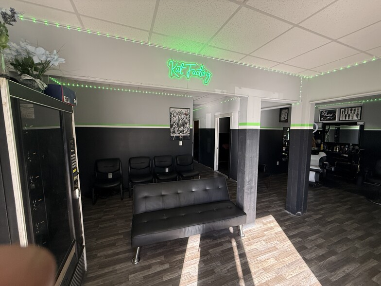 More Photos Of 524 Red Lane Rd, Birmingham Medical For Sale