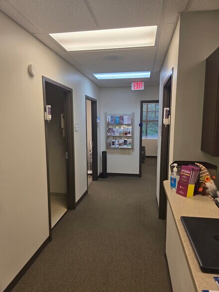 More Photos Of 2098 Teron Trace, Dacula Office For Sale