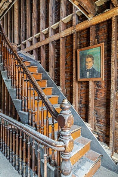 More Photos Of 744 Warren St, Hudson Storefront Retail Residential For Sale
