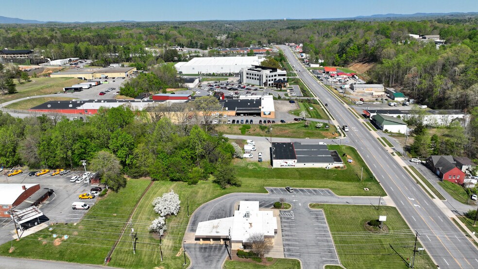 More Photos Of 211 Elkin Hwy, North Wilkesboro Bank For Sale