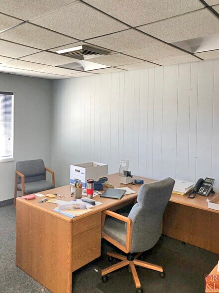 More Photos Of 37 Inwood Rd, Rocky Hill Manufacturing For Sale