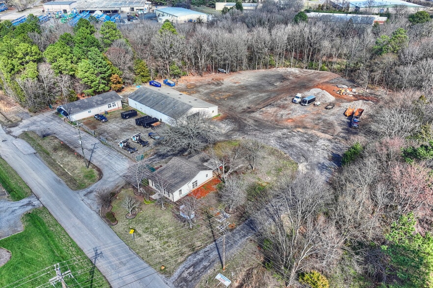 Primary Photo Of 424 Mt Phillips St, Rock Hill General Retail For Lease