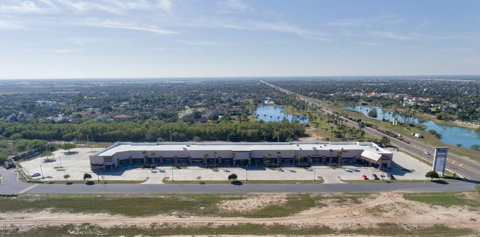 More Photos Of 2401 S Shary Rd, Mission Restaurant For Lease