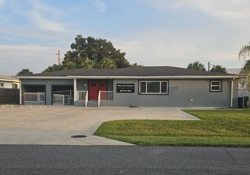 Primary Photo Of 230 Doris Dr, Lakeland Office Residential For Sale