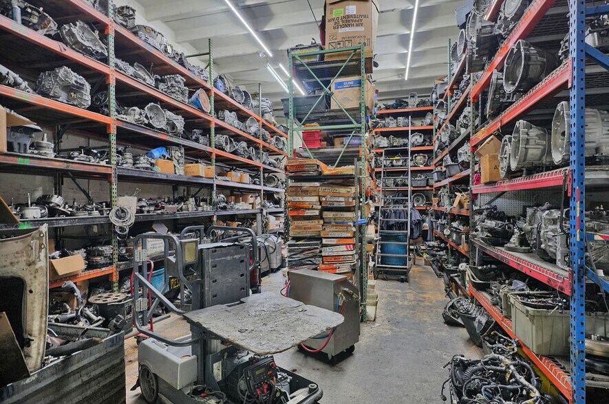 More Photos Of 7007 SW 13th Ter, Miami Warehouse For Sale