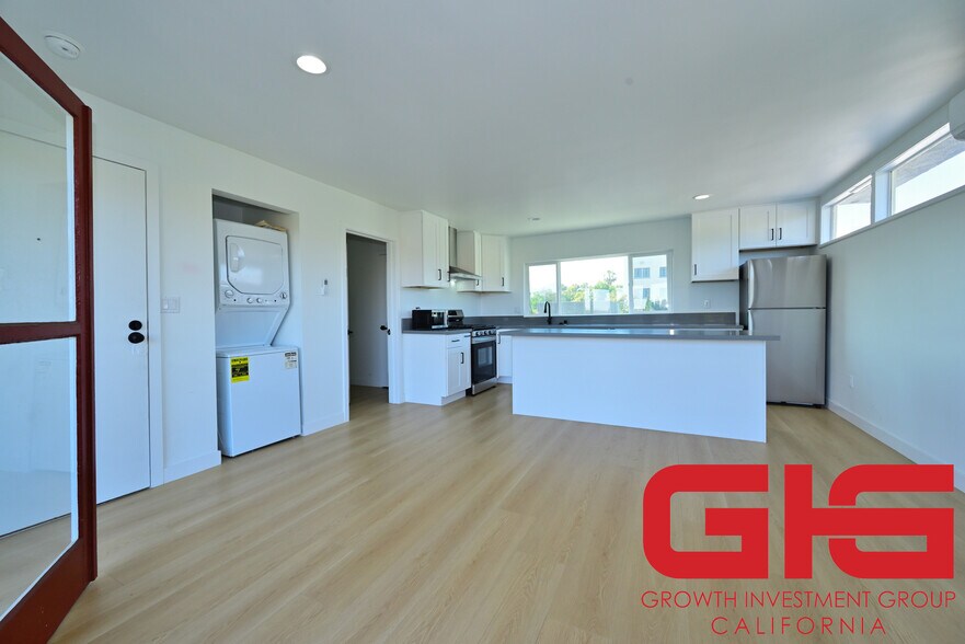 More Photos Of 425 N Raymond Ave, Pasadena Apartments For Sale