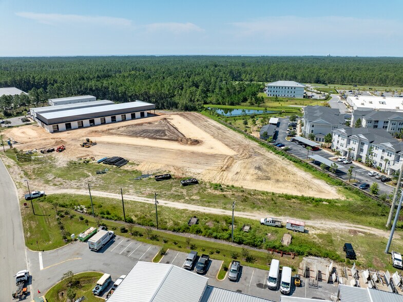 More Photos Of 321 Serenoa Rd, Santa Rosa Beach Warehouse For Lease