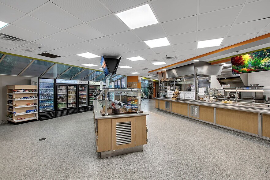 More Photos Of 1759 Wehrle Dr, Amherst Office For Lease