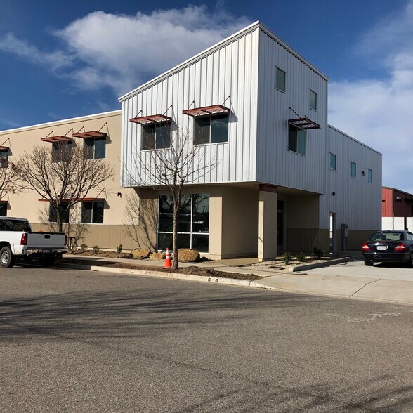More Photos Of 3510-3512 Combine St, Paso Robles Industrial For Lease