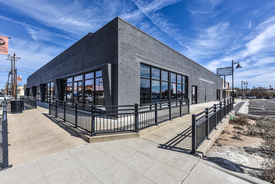 More Photos Of 300 N 8th Suite 100 St, Killeen General Retail For Lease