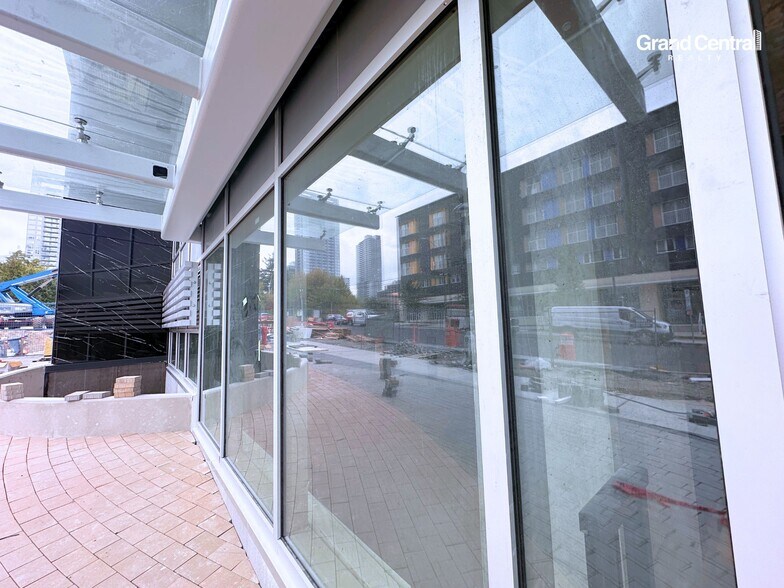 More Photos Of 9686 137 St, Surrey Office For Lease