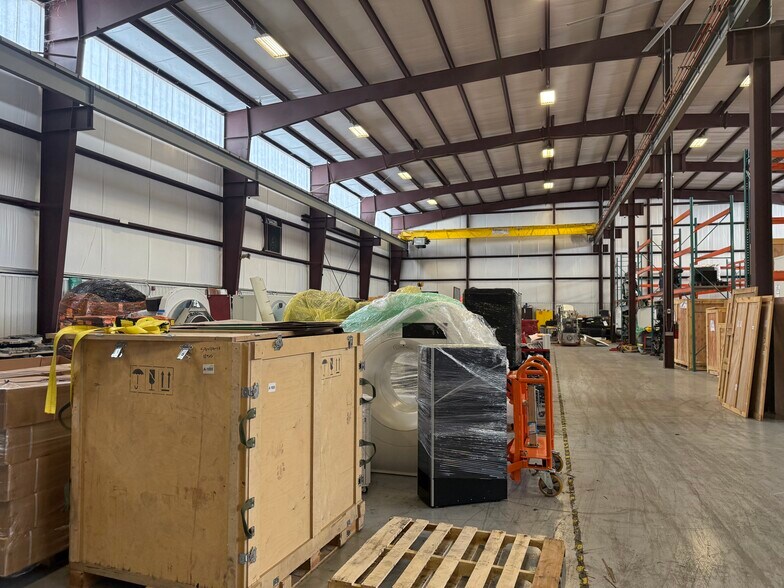 More Photos Of 10120 Fairbanks North Houston Rd, Houston Manufacturing For Sale