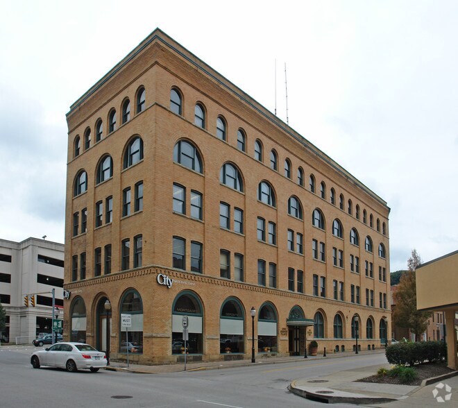 More Photos Of 10 Hale St, Charleston Loft Creative Space For Lease