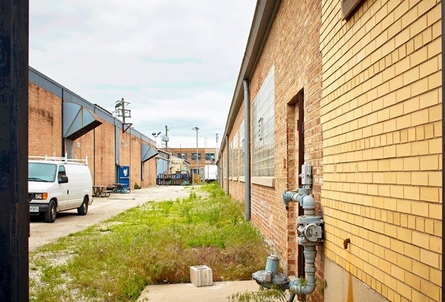 More Photos Of 2600 Washington Blvd, Bellwood Light Manufacturing For Lease