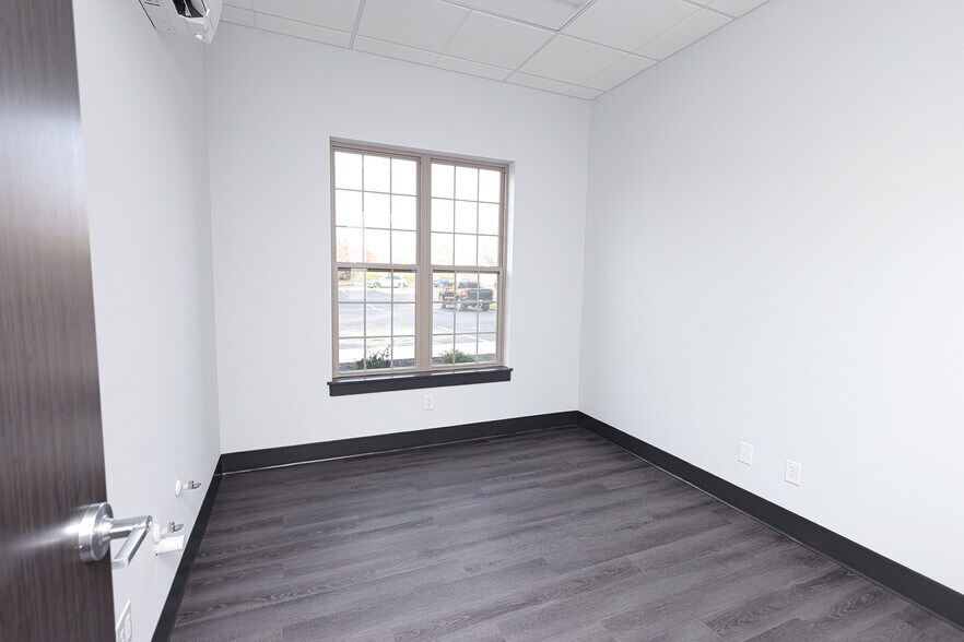 More Photos Of 712 Adams St, Carmel Coworking Space