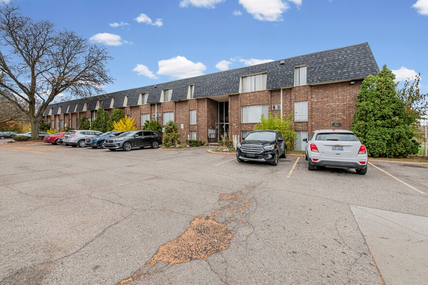 More Photos Of 23740 Fenkell St, Detroit Apartments For Sale