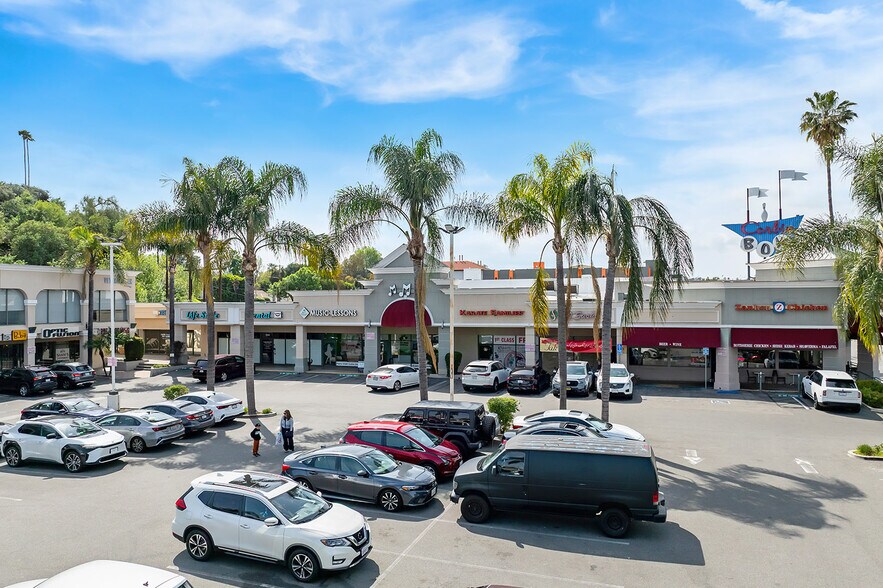 More Photos Of 19522-19598 Ventura Blvd, Tarzana General Retail For Sale