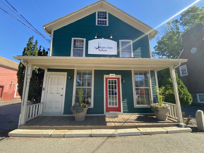 Primary Photo Of 694 Main St, Plymouth Storefront Retail Residential For Lease