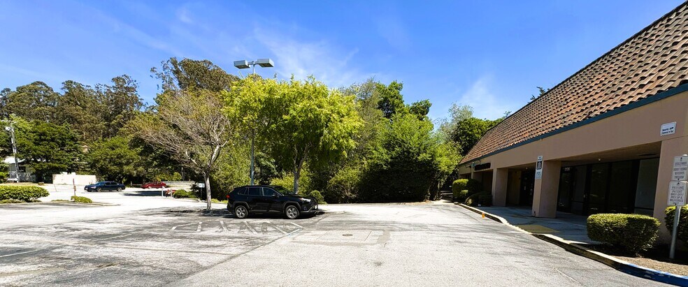 More Photos Of 2050-2128 Soquel Ave, Santa Cruz Storefront Retail Office For Lease
