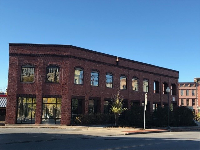 Primary Photo Of 3 Warren St, Glens Falls Medical For Lease