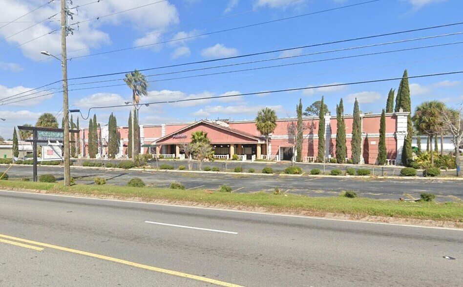More Photos Of 2965 N Ashley St, Valdosta Land For Sale