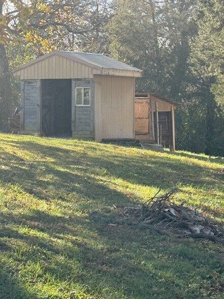 More Photos Of 273 W Hebron Ln, Shepherdsville Land For Sale