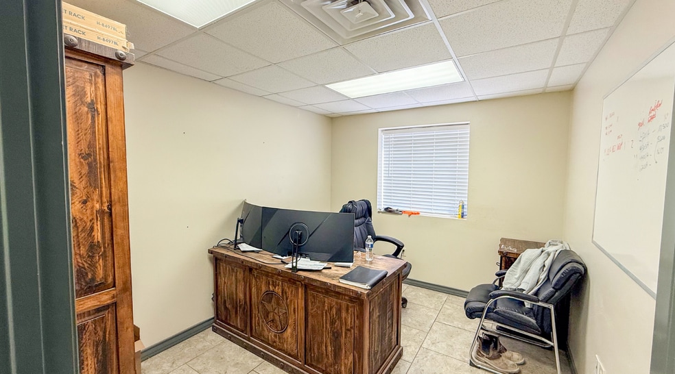 More Photos Of 1403 E County Road 120, Midland Industrial For Lease