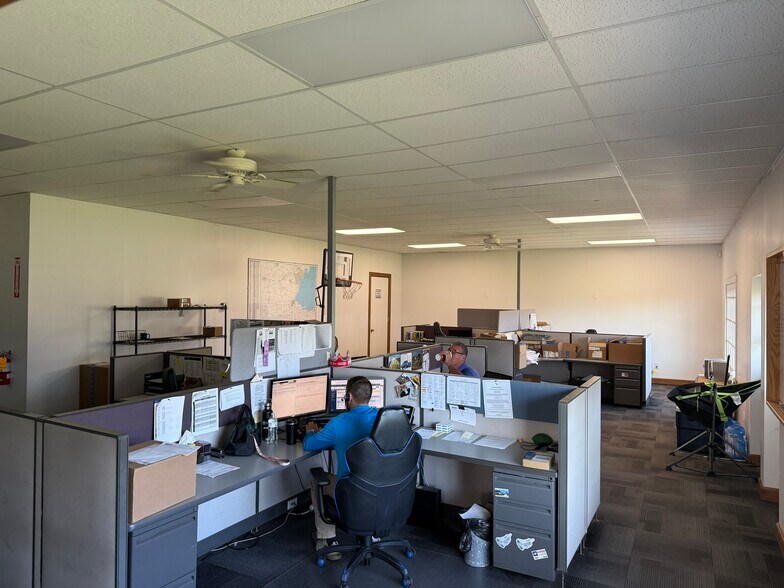 More Photos Of 7311 W Central Ave, Toledo Light Manufacturing For Sale