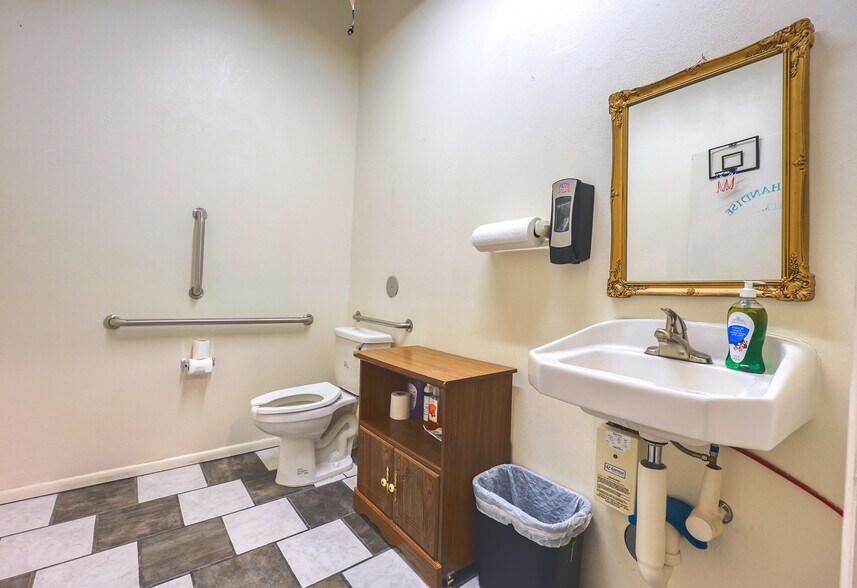 More Photos Of 290-292 N Huachuca Blvd, Huachuca City Restaurant For Sale