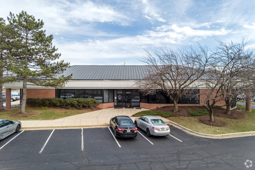 More Photos Of 2301 Broadbirch Dr, Silver Spring Medical For Sale