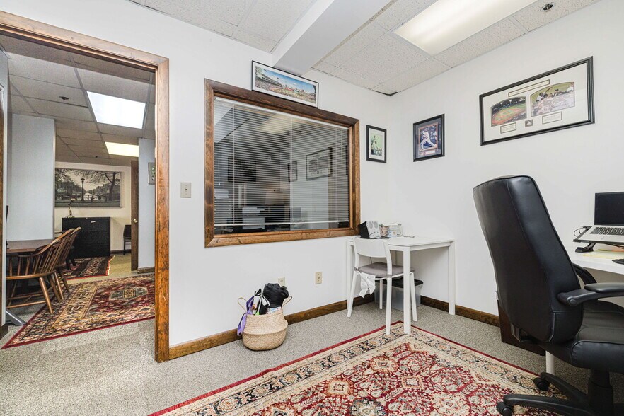 More Photos Of 63 Winthrop St, Taunton Medical For Sale