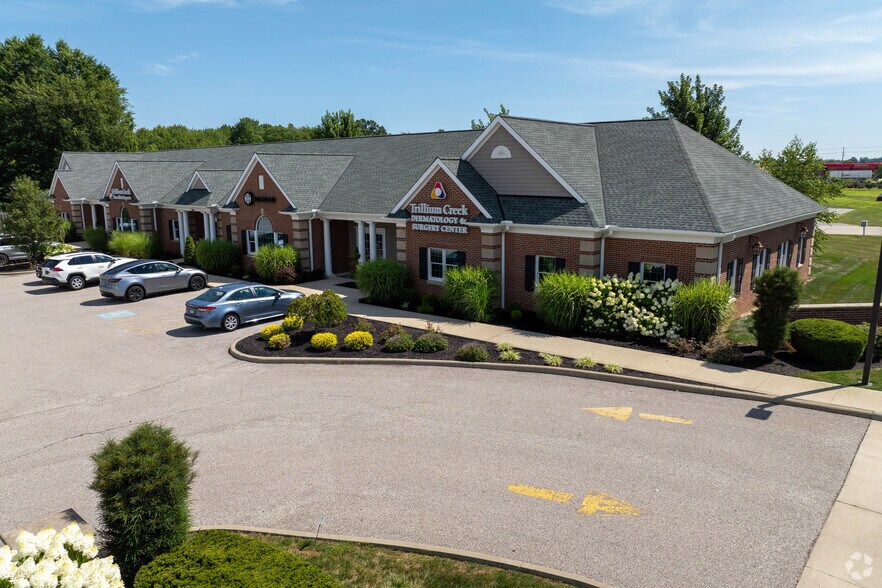 Primary Photo Of 2875 Center Rd, Brunswick Medical For Lease