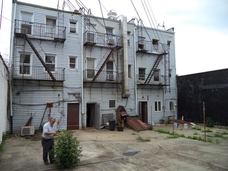 More Photos Of 1937 McDonald Ave, Brooklyn Storefront Retail Office For Lease