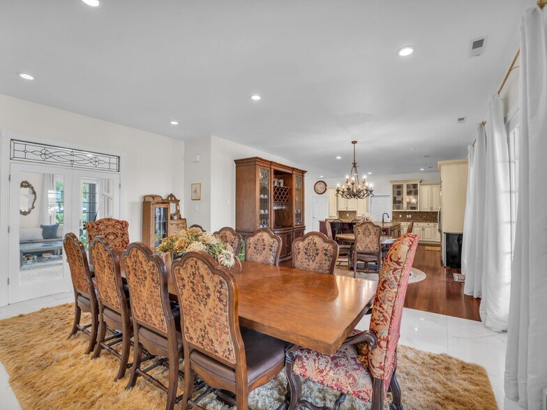 More Photos Of 135 E 200 N, Kanosh Hospitality For Sale