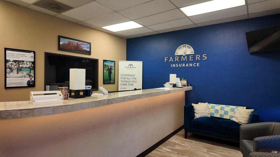 More Photos Of N 12426-12452 Dr, Phoenix General Retail For Sale