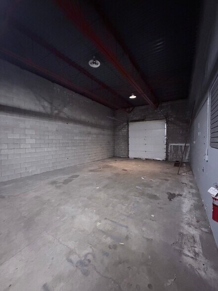 More Photos Of 155 S Pine St, Spokane Warehouse For Lease