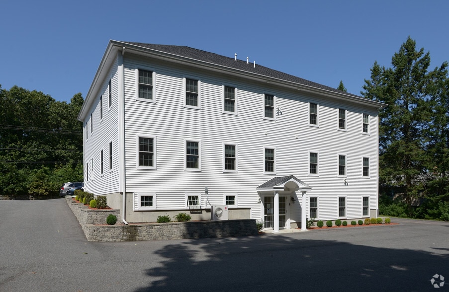 More Photos Of 2155 Diamond Hill Rd, Cumberland Medical For Lease